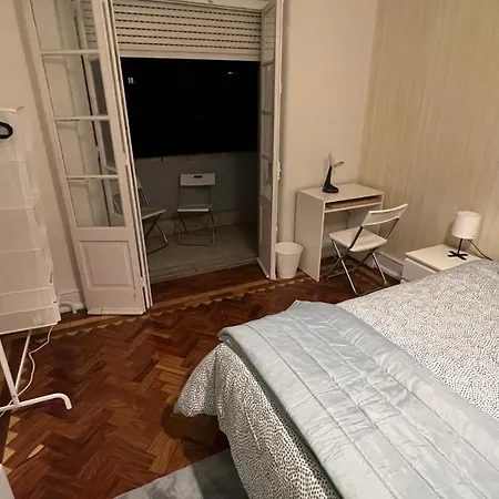 Πανσιόν Privada 3 Grande Con Balcon
