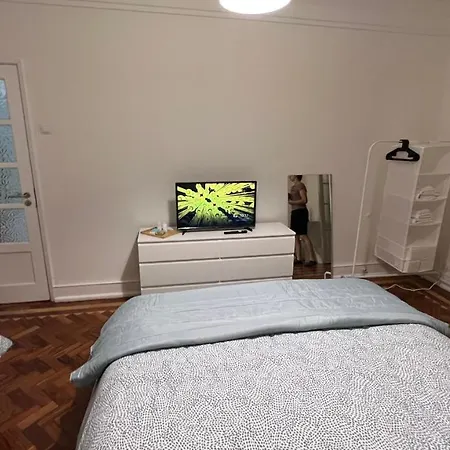 Privada 3 Grande Con Balcón Pensión *