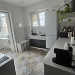 Gasthuis Privada 3 Grande Con Balcon